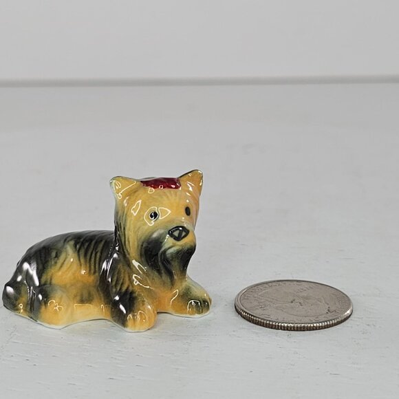 Vintage Yorkshire Terrier Bone China Figurine Miniature Yorkie Collectible Dog - Picture 6 of 8